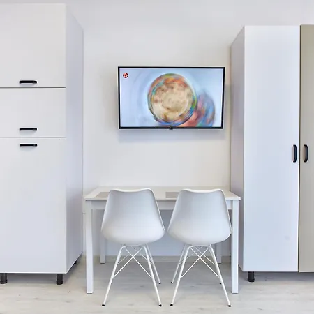 Madagascar Tomis * Năvodari