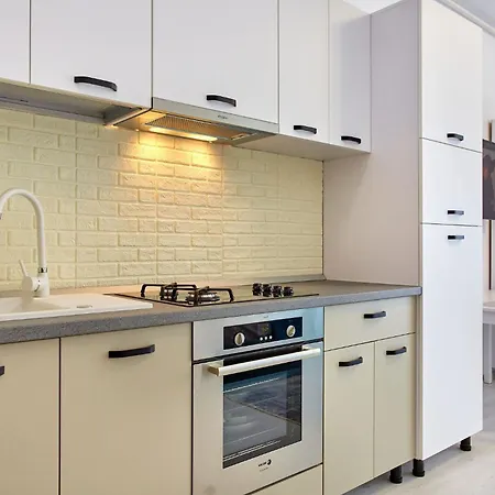 Daire Madagascar Tomis *